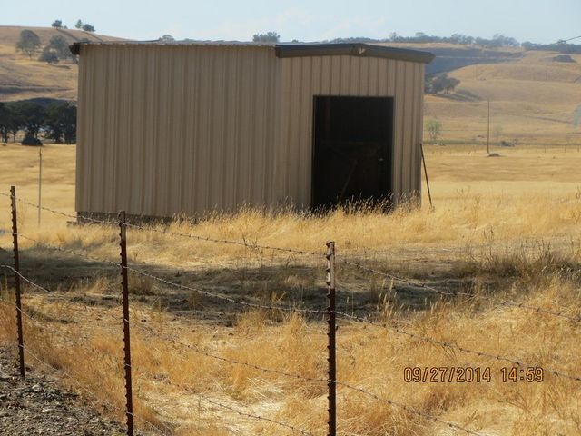 1172 Hodson Rd, Copperopolis, CA 95228