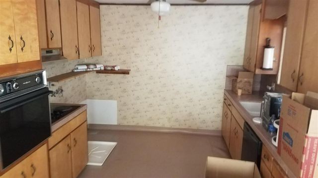 1172 Hodson Rd, Copperopolis, CA 95228