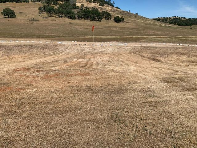 1172 Hodson Rd, Copperopolis, CA 95228