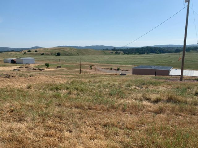 1172 Hodson Rd, Copperopolis, CA 95228