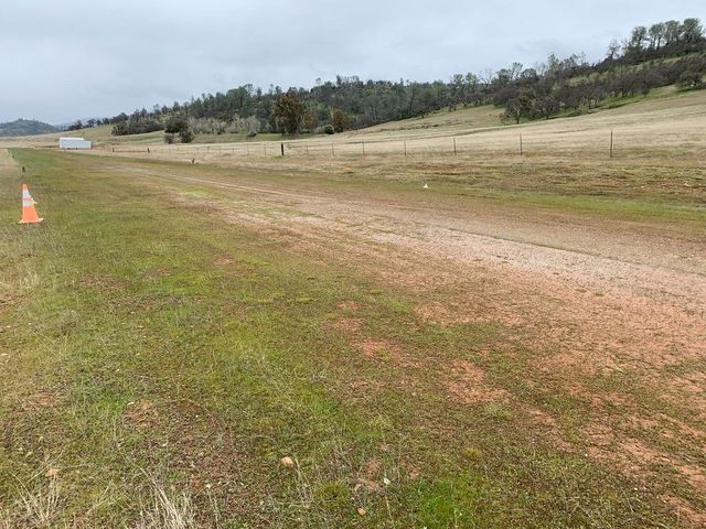 1172 Hodson Rd, Copperopolis, CA 95228