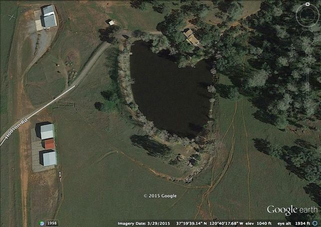 1172 Hodson Rd, Copperopolis, CA 95228