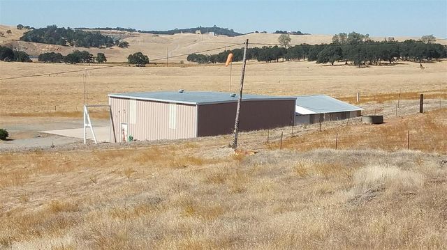 1172 Hodson Rd, Copperopolis, CA 95228