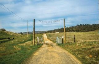 1172 Hodson Rd, Copperopolis, CA 95228