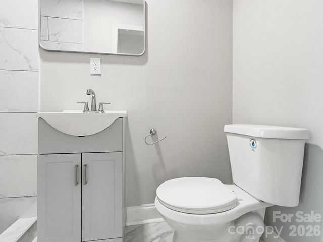 1420 Rollingwood Drive, Charlotte, NC 28217