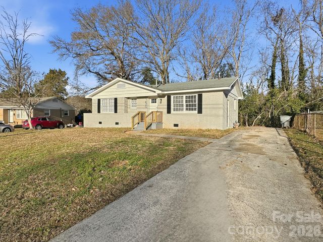1420 Rollingwood Drive, Charlotte, NC 28217