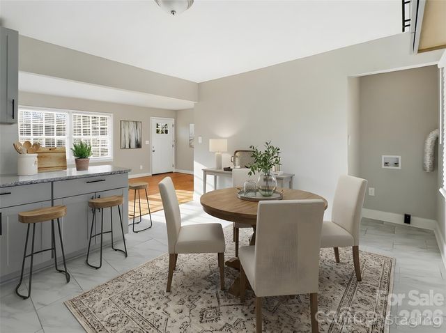 1420 Rollingwood Drive, Charlotte, NC 28217