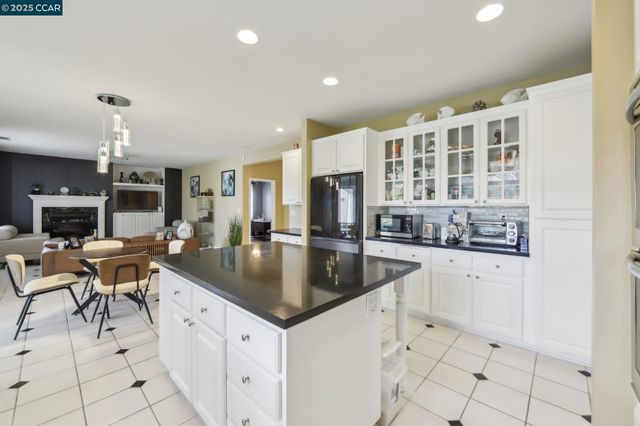 5004 Star Mine Way, Antioch, CA 94531