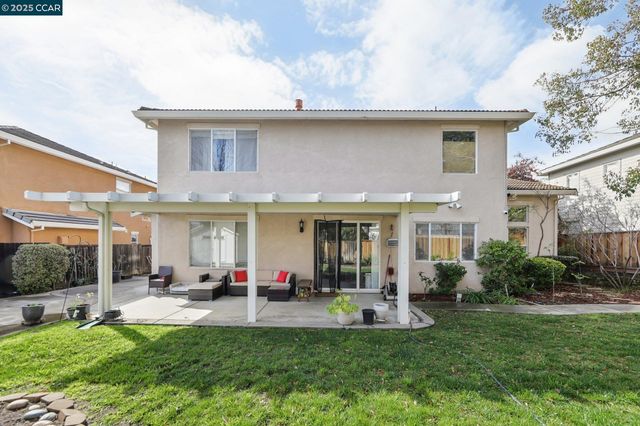 5004 Star Mine Way, Antioch, CA 94531