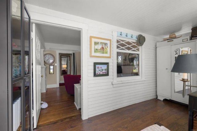 617 8th, Coronado, CA 92118