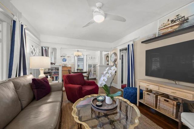 617 8th, Coronado, CA 92118