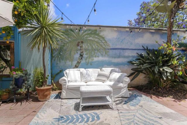 617 8th, Coronado, CA 92118