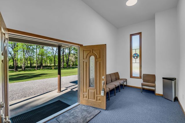 317 W Railroad St, Petersburg, TN 37144