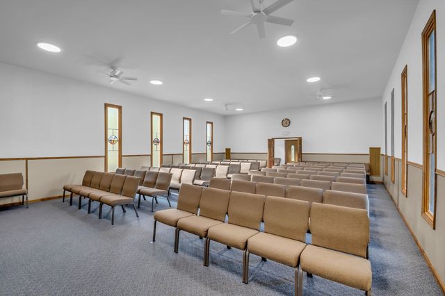 317 W Railroad St, Petersburg, TN 37144