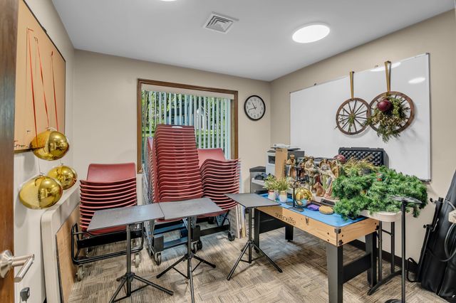 317 W Railroad St, Petersburg, TN 37144