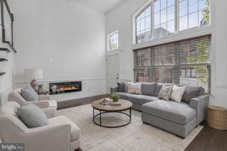 1015 N 3RD ST, Philadelphia, PA 19123