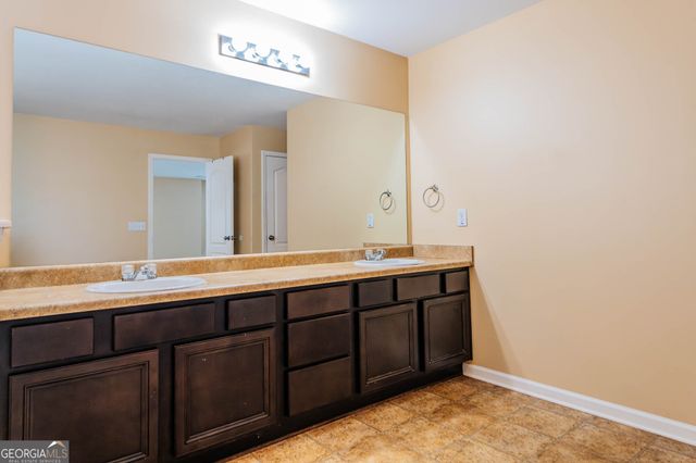 105 Stoney Creek Drive, Kathleen, GA 31047