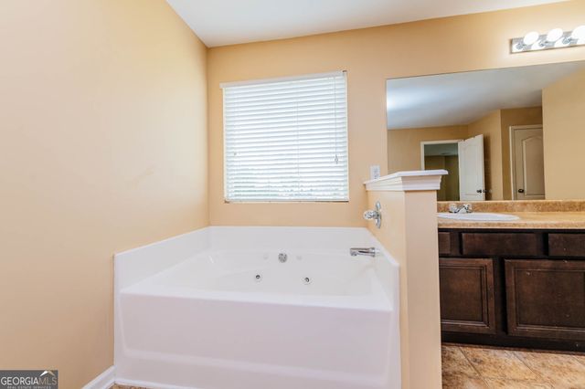 105 Stoney Creek Drive, Kathleen, GA 31047