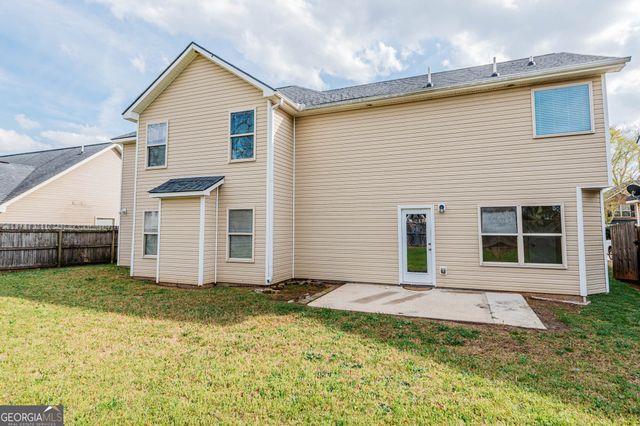 105 Stoney Creek Drive, Kathleen, GA 31047