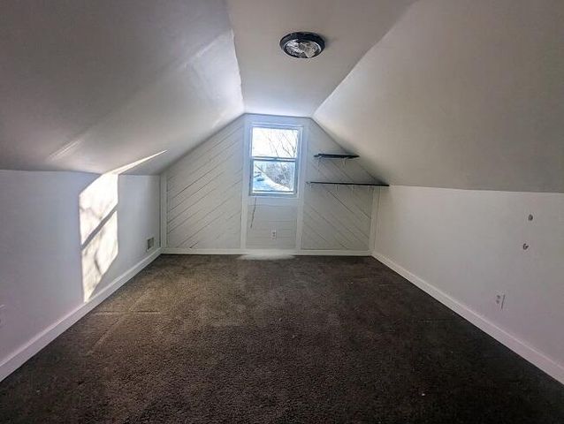 3304 Sheffer Avenue, Lansing, MI 48906