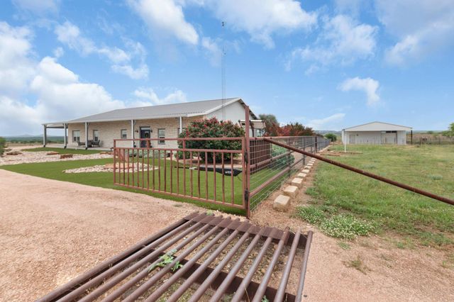 510 County Road 2136, Lometa, TX 76853