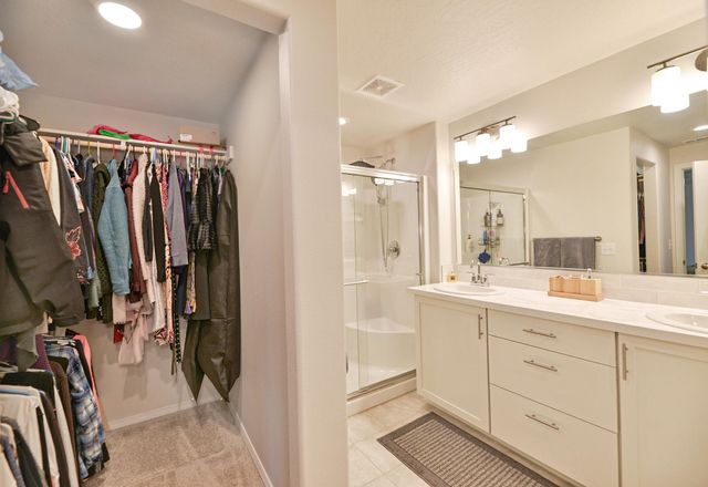 918 S Cougars St, Spokane, WA 99224