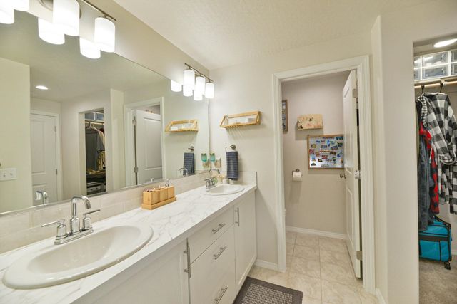 918 S Cougars St, Spokane, WA 99224