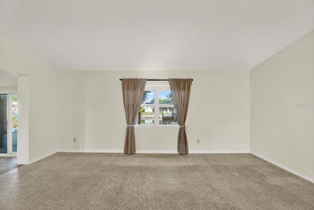 4496 13TH LANE NE, St Petersburg, FL 33703