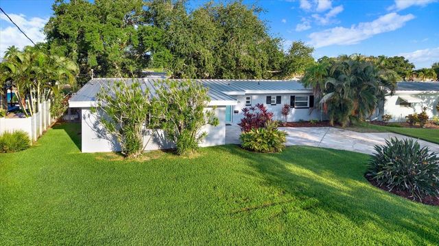 4496 13TH LANE NE, St Petersburg, FL 33703