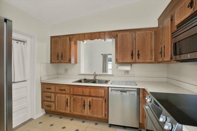 4496 13TH LANE NE, St Petersburg, FL 33703