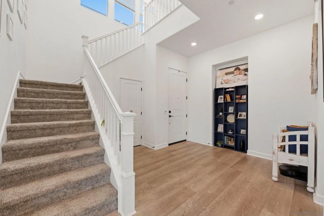 305 Creekview Ct, San Marcos, CA 92078