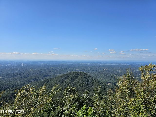 2820 Dupont Springs Rd, Sevierville, TN 37862