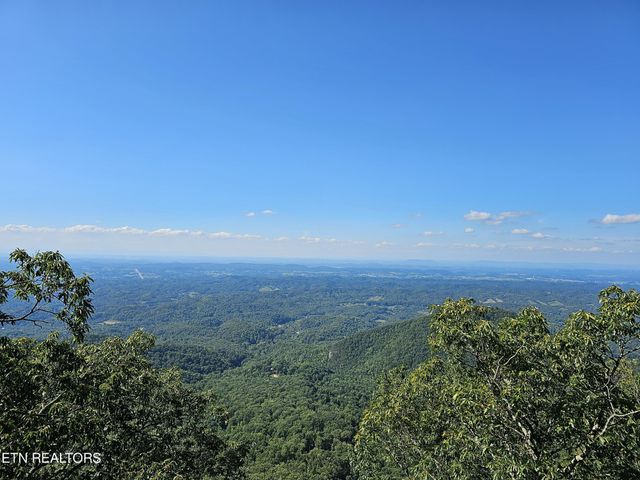 2820 Dupont Springs Rd, Sevierville, TN 37862