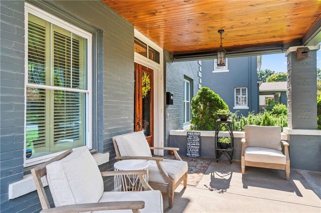 3215 Windsor Avenue, Kansas City, MO 64123