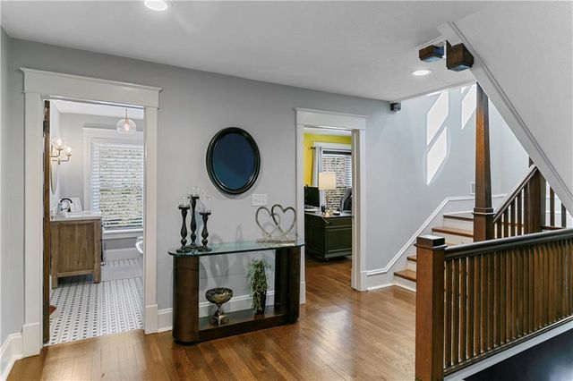 3215 Windsor Avenue, Kansas City, MO 64123