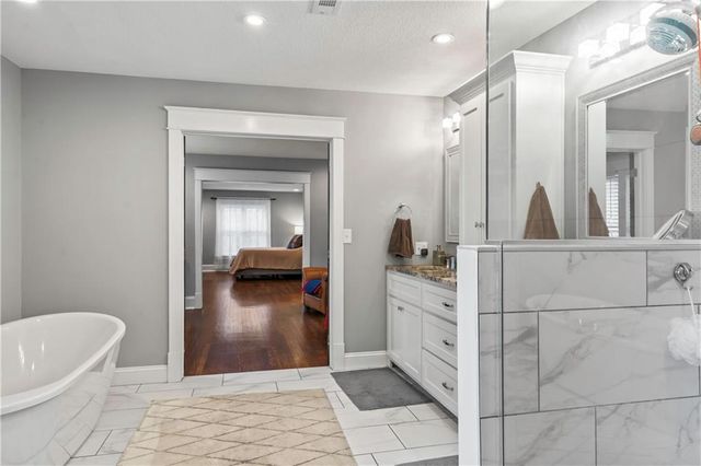 3215 Windsor Avenue, Kansas City, MO 64123