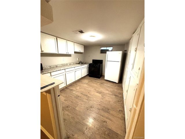 3160 Atchison St, Aurora, CO 80011