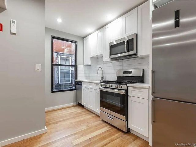12615 Jamaica Avenue, Richmond Hill, NY 11418