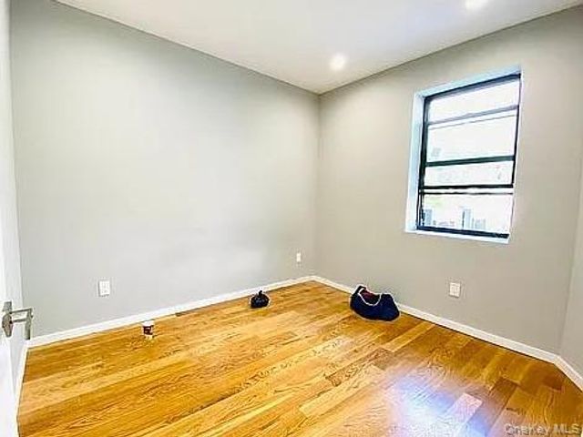 12615 Jamaica Avenue, Richmond Hill, NY 11418