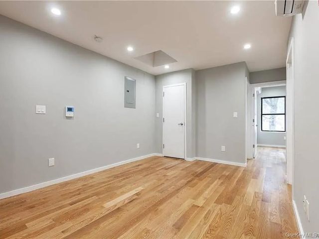 12615 Jamaica Avenue, Richmond Hill, NY 11418