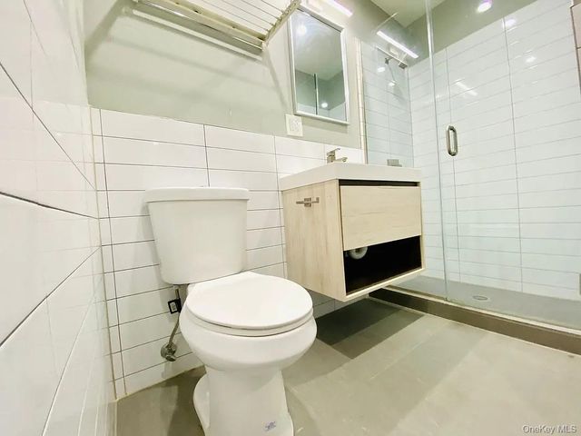 12615 Jamaica Avenue, Richmond Hill, NY 11418