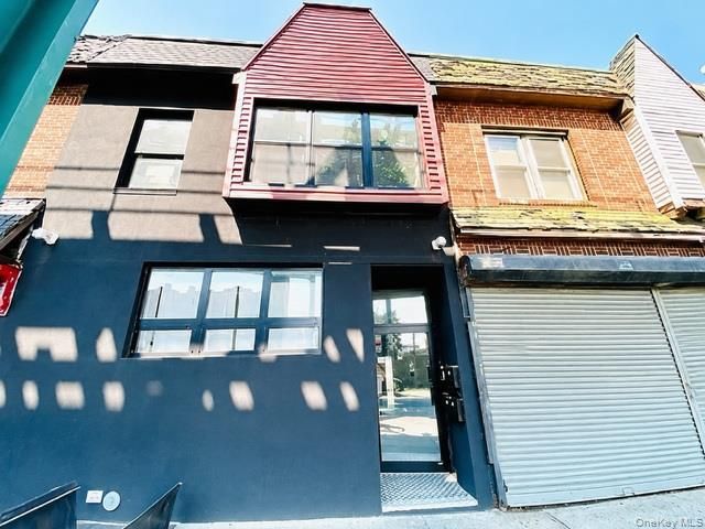12615 Jamaica Avenue, Richmond Hill, NY 11418