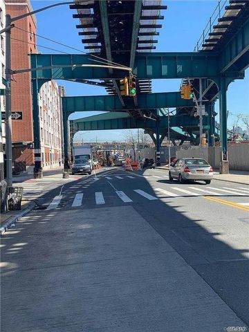 12615 Jamaica Avenue, Richmond Hill, NY 11418