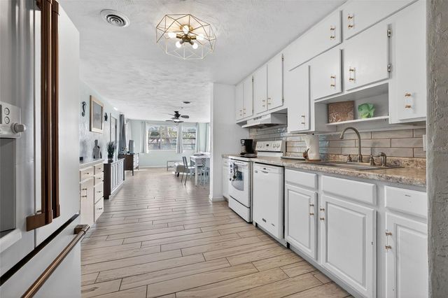 8 POINSETTIA DRIVE, Ormond Beach, FL 32176