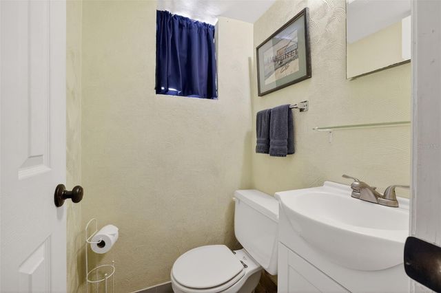8 POINSETTIA DRIVE, Ormond Beach, FL 32176