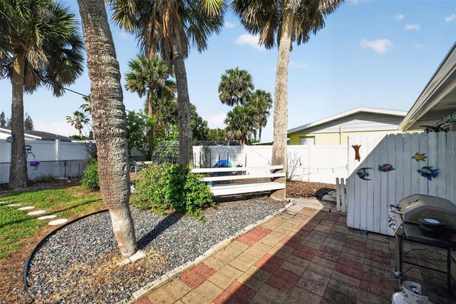 8 POINSETTIA DRIVE, Ormond Beach, FL 32176