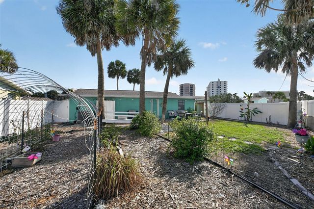 8 POINSETTIA DRIVE, Ormond Beach, FL 32176