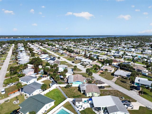 8 POINSETTIA DRIVE, Ormond Beach, FL 32176