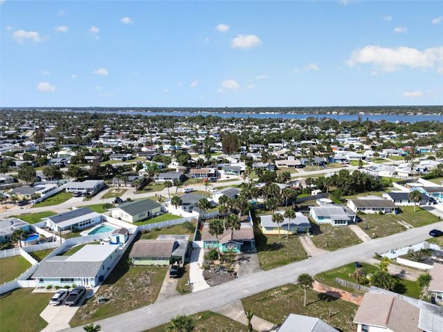 8 POINSETTIA DRIVE, Ormond Beach, FL 32176