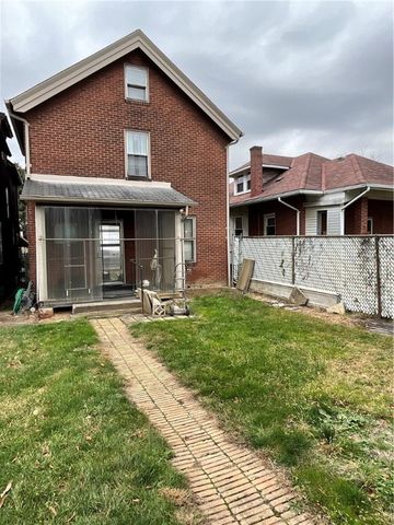 111 Auriles St, Duquesne, PA 15110